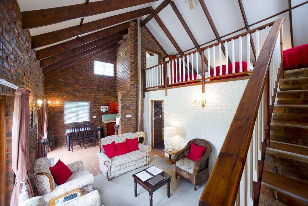 Swallows Nest Country Cottages Stormsrivier Zimmer foto